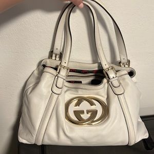 Authenticated Gucci White Britt Shoulder Bag